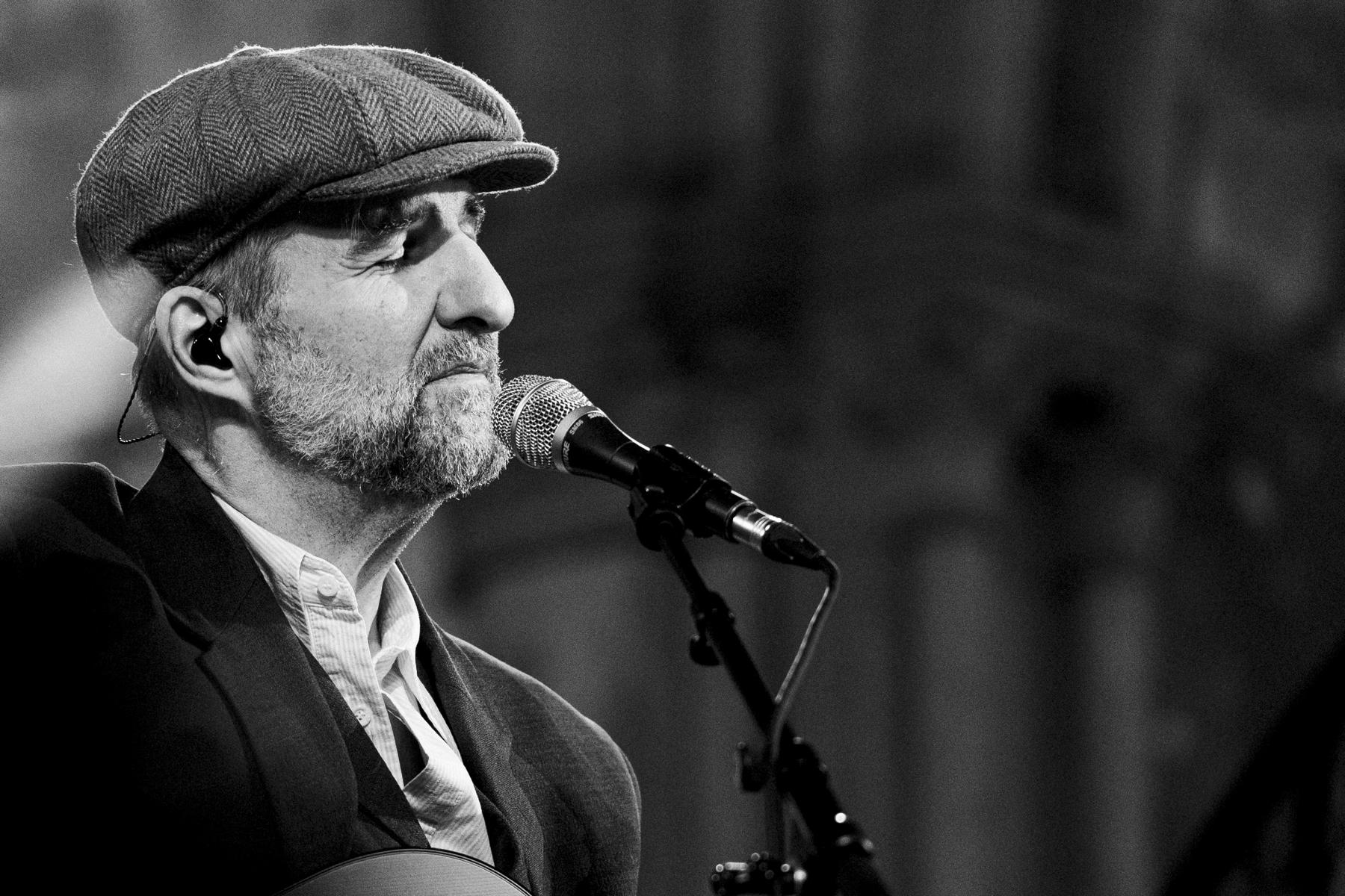 Field Commander C. auf der Bühne.